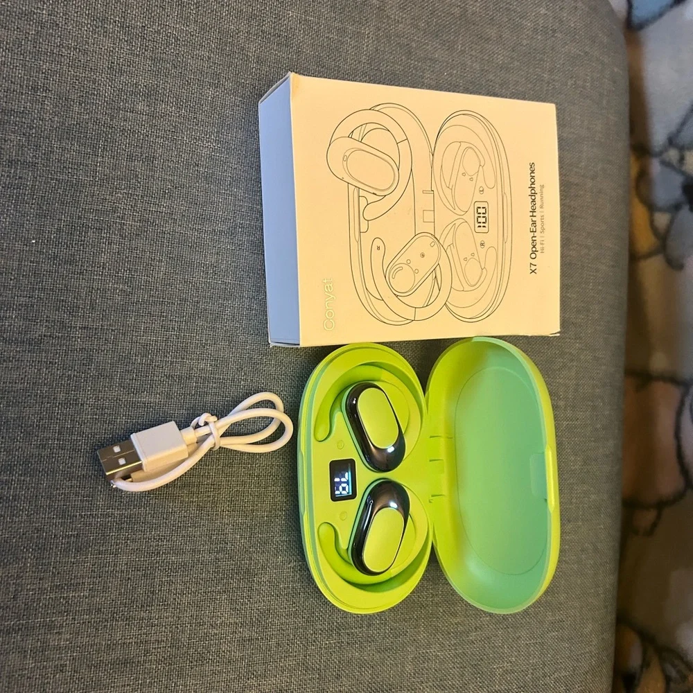 Green Wireless Earbuds with Charging Case